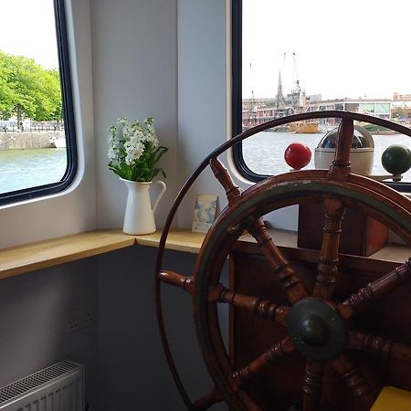 Kyle Blue - Bristol Harbour Luxury Hostel Boat Zewnętrze zdjęcie