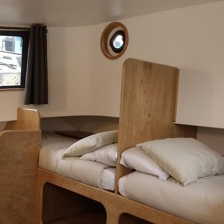Kyle Blue - Bristol Harbour Luxury Hostel Boat Zewnętrze zdjęcie
