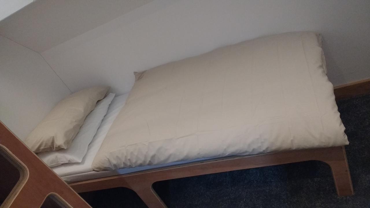 Kyle Blue - Bristol Harbour Luxury Hostel Boat Zewnętrze zdjęcie