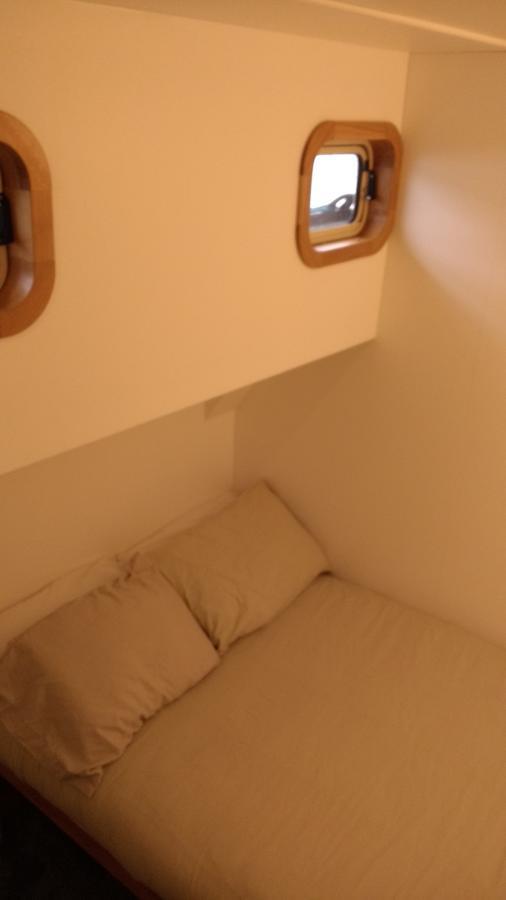 Kyle Blue - Bristol Harbour Luxury Hostel Boat Zewnętrze zdjęcie